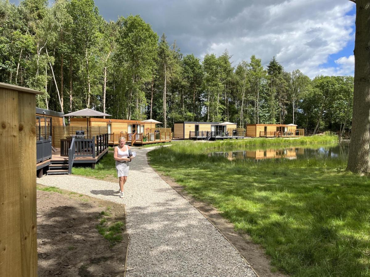 Oak Boutique Lodge Includes Hot Tub Air Con & Dog York Exterior foto